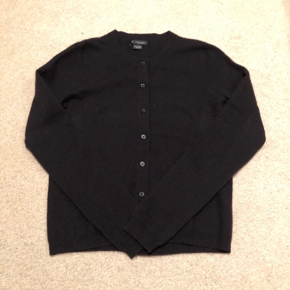 Black Cashmere Bloomingdales Cardigan Size Medium